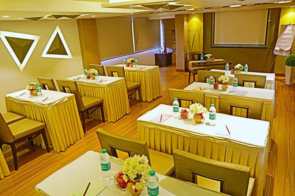 Hotel The Oriental Residency Bombaj Zewnętrze zdjęcie